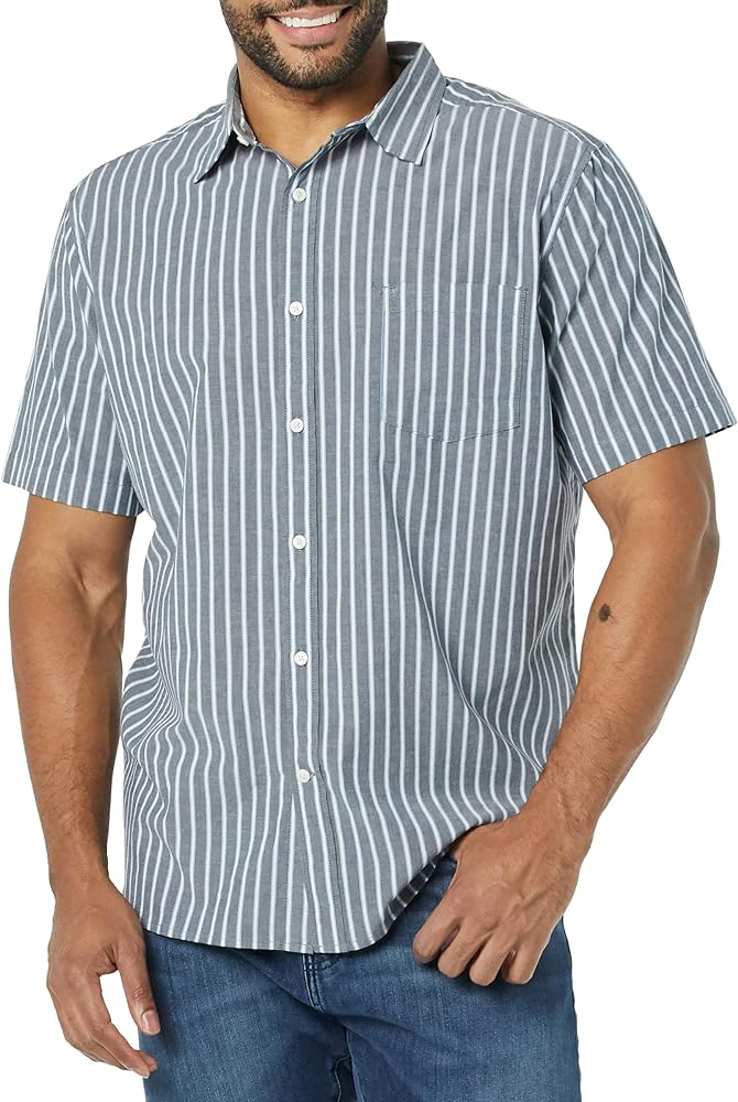 Amazon Essentials Men's Short-Sleeve Stretch Poplin Shirt (Available in Big & Tall)