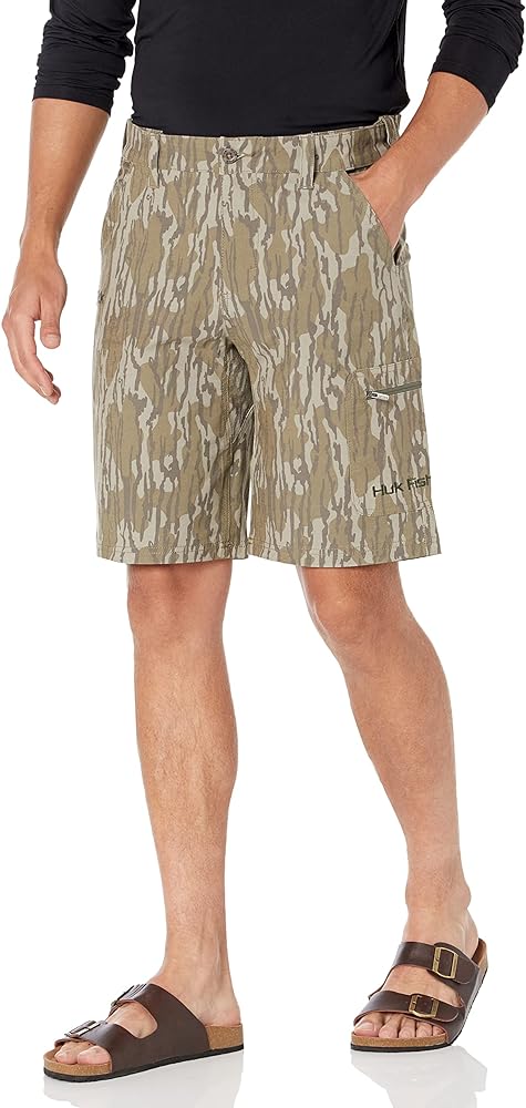 HUK men's Next Level 10.5" Quick-drying Performance Fishing Shorts with UPF 30+ Sun Protection