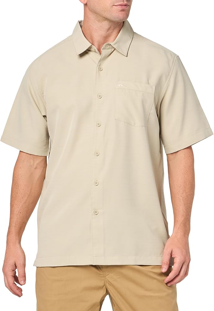 Quiksilver Men's Centinela 4 Button Up Comfort Fit Pocket Shirt