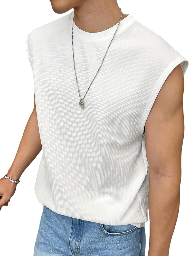 WDIRARA Men's Letter Patched Round Neck Sleeveless Tank Top Summer Casual T Shirt